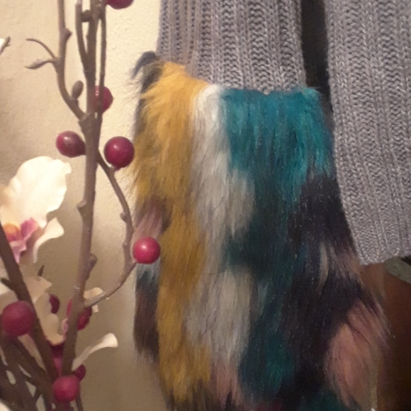 LIGHT WEIGHT SWEATERS CREW NECK LINE - Picture 3 of 9